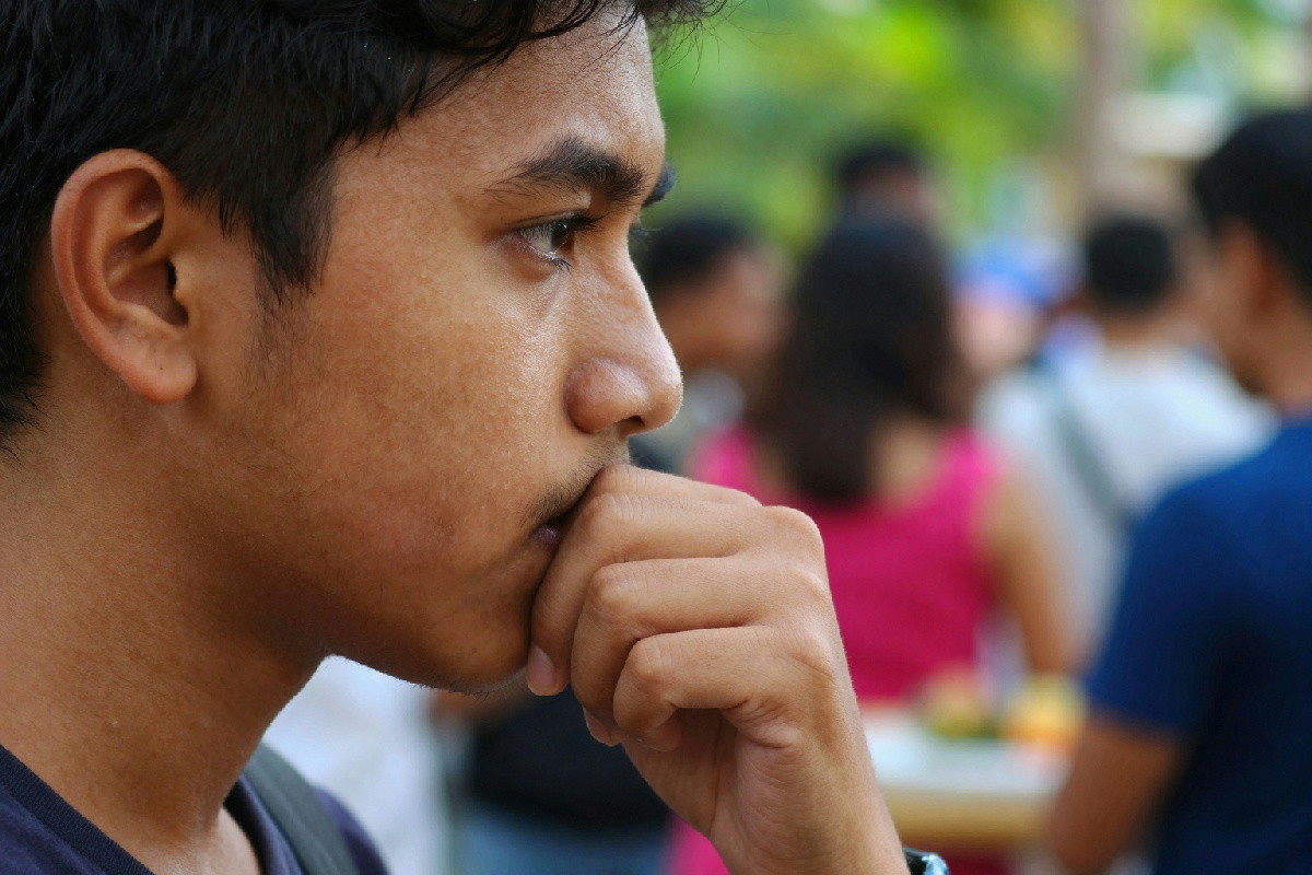 Introversi e personalità forti: segnali da non trascurare per riconoscerli nella vita quotidiana